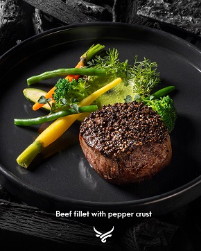 Meet_Meat_Sky_Steakhome_Bucerias_Beef_Fillet_with_pepper_crusted